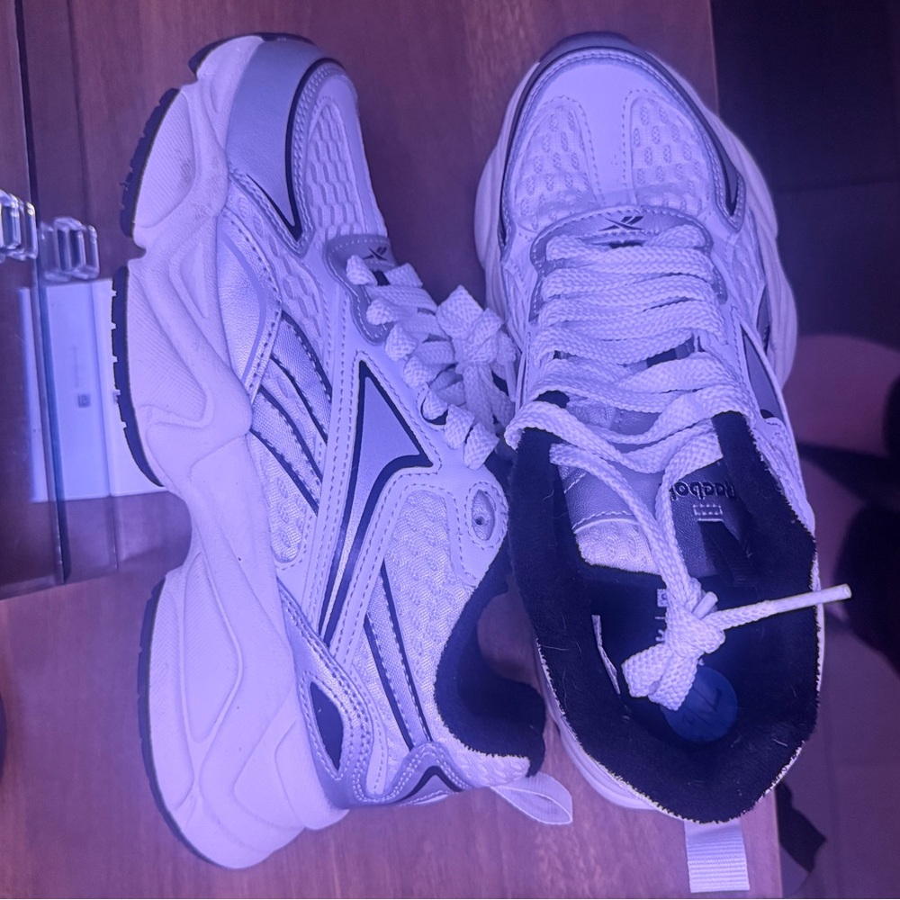 SOLD Reebok White and Black Women's Sneakers